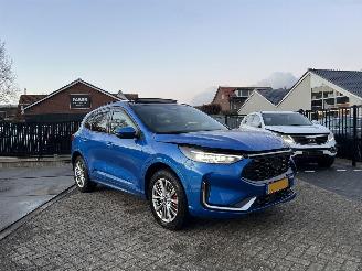 Schadeauto Ford Kuga 2.5 PHEV ST-Line X | 27.536 km !! | PANORAMA !! 2014/10