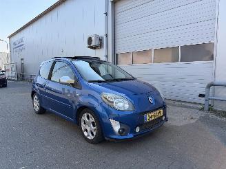 damaged passenger cars Renault Twingo 1.2 TCE GT PANO 2008/6