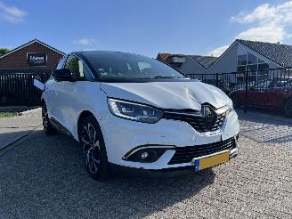 krockskadad bil auto Renault Scenic 1.3 TCe BOSE 82.114 KM !!  AUTOMAAT !! 2018/12