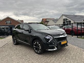 Voiture accidenté Kia Sportage 1.6 T-GDi Plug-in Hybrid AWD DynamicPlusLine Pano 2024/8