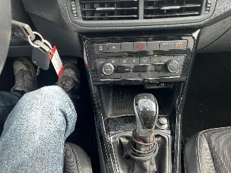 Volkswagen T-Cross 1.0 TSI R Line Automaat !! picture 23