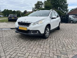 skadebil auto Peugeot 2008 1.2 PureTech Blue Lion 2016/2