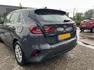 Kia Ceed 1.4 T-GDi ExecutiveLine AUTOMAAT!! picture 10