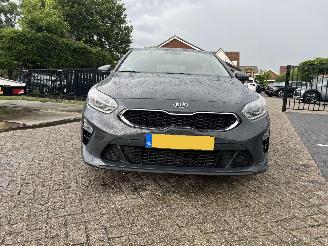 Kia Ceed 1.4 T-GDi ExecutiveLine AUTOMAAT!! picture 4