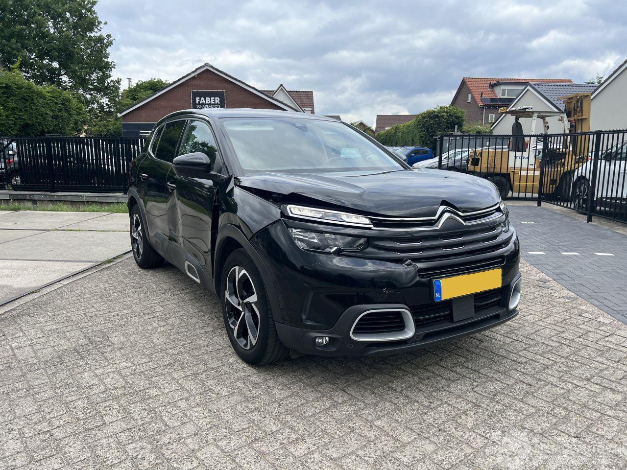 Citroën C5 Aircross 1.2 PureTech Feel | 52.567 km!!
