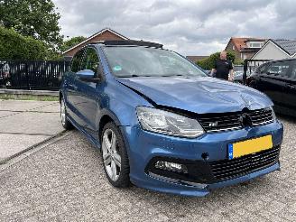 Vaurioauto  passenger cars Volkswagen Polo 1.0 R-Line | Panoramadak!! 2015/6