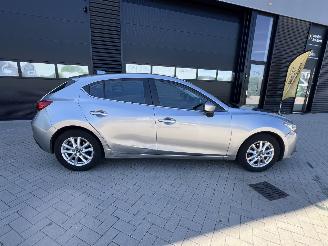 Mazda 3 2.0 Skylease picture 13