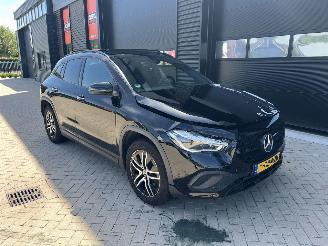 Damaged car Mercedes GLA 250 e Luxury Line | 74.242 km!! Pano Memory Leder 2023/9