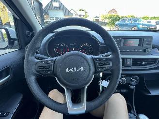 Kia Picanto 1.0 DPi ComfortLine | 10.300 km!! picture 15