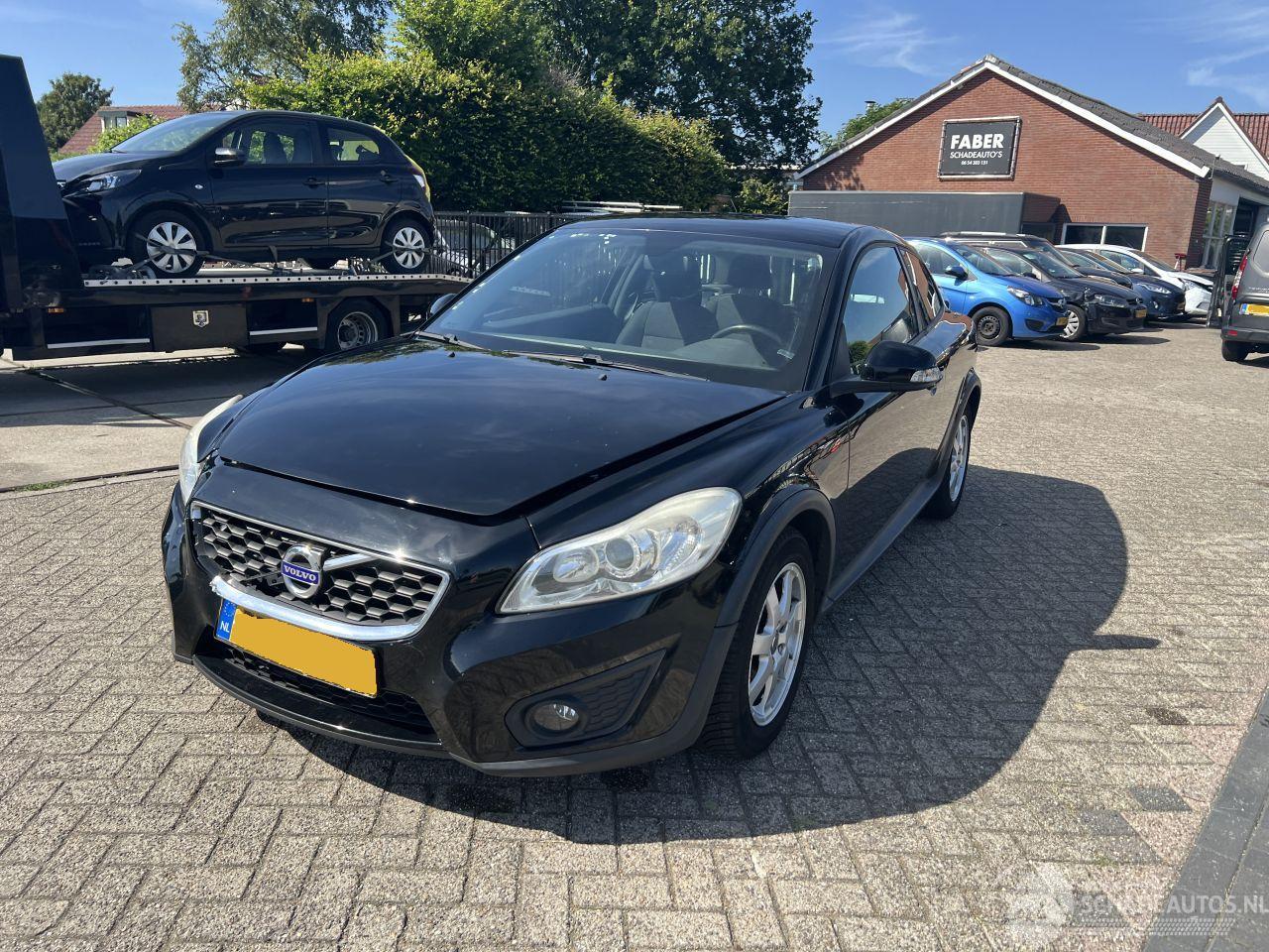 Volvo C-30 1.6 Advantage 128.934 R-Design!