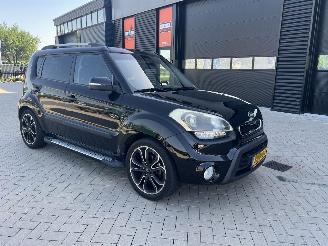 damaged passenger cars Kia Soul 1.6 automaat ExecutiveLine 101.428 KM !! 2013/3