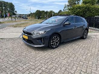 uszkodzony samochody osobowe Kia Cee d 1.0 T-GDi GT-Line | eerste eigenaar!! 2021/6
