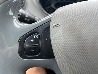 Renault Captur 0.9 TCE Expression picture 16
