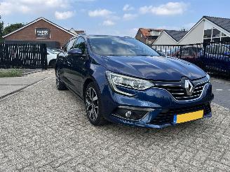 Renault Mégane 1.3 TCe Bose | 77.417 km!! picture 2