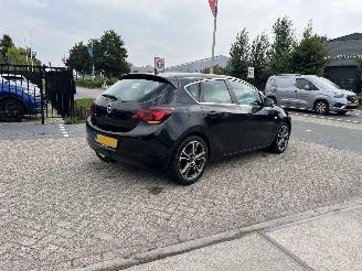Opel Astra 1.6 Sport picture 12