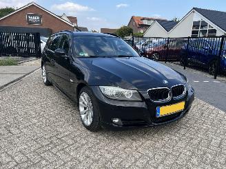 Auto incidentate BMW 3-serie 320xd super service nieuwe banden 2012/4