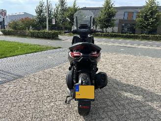 Piaggio Beverly 300 300 Beverly S HPE | 26.528 km!! picture 6