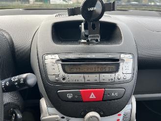 Toyota Aygo 1.0-12V airco picture 16