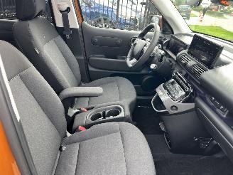 Hyundai Inster Evolve Sky Plus 49 kWh | 2.403 km!! picture 30
