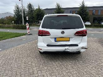 Volkswagen Sharan 2.0 TDI Exclusive Series picture 13
