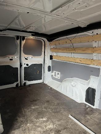 Toyota Proace EXTRA RANGE NAVIGATOR LONG 61.674 KM !! picture 31