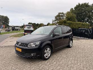 Unfallwagen Volkswagen Touran 1.2 TSI 7P 2012/4