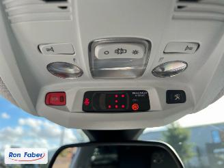 Peugeot 5008 1.2 PureTech Allure 7p picture 27