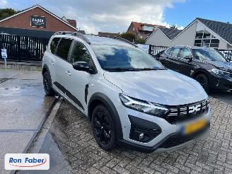 Unfallwagen Dacia Jogger 1.0 TCe Extreme 7p. | 26.942 km!! 2023/2