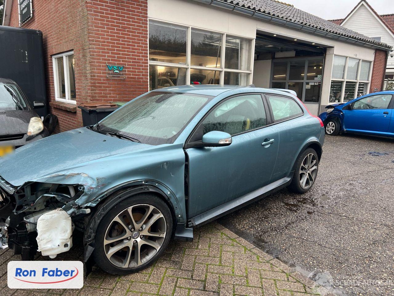Volvo C-30 2.4i Momentum