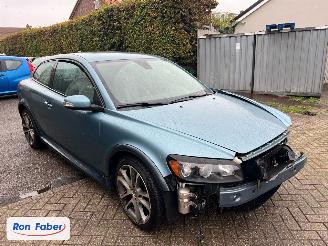 Volvo C-30 2.4i Momentum picture 3