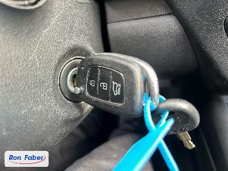 Hyundai I-10 1.0 Comfort | 15.697 km!! picture 24