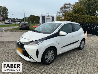 Avarii autoturisme Toyota Aygo 1.0 VVT-i x-play | 14.325 km!! 2014/9