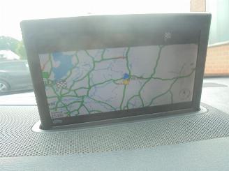 Volvo V-70 2.0D Limited Edition 136pk, Navi, Leer, Climate & Cruise control picture 19