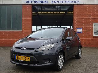Schadeauto Ford Fiesta 1.4 Trend Automaat, 37.000 km NAP, Airco, Nieuwe APK 2010/9
