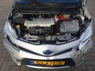 Toyota Yaris 1.5 Full Hybrid Dynamic, Panorama, Climate & Cruise, Navi, PDC picture 24