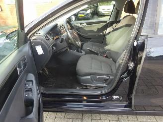 Volkswagen Jetta 1.6 TDI Comfortline BMT, Airco, Navi, Cruise control, PDC picture 13