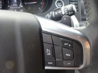 Land Rover Discovery Sport SE AWD TD4 Automaat, Leer, Navi, Cruise, Camera picture 17