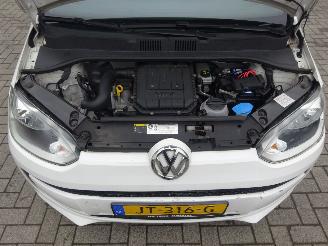 Volkswagen Up! 1.0 move up! BlueMotion, Airco, Lane assist, start/stop picture 13