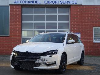 Coche accidentado Skoda Octavia Style 2.0 TDI 110kw/150pk, Navi, Climate & Cruise, DAB+, Stoelverw. 2019/8
