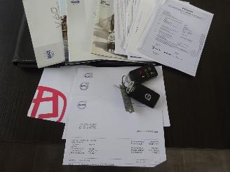 Volvo V-60 D6 AWD Pug-in Hybride, 158kw, Leer, Navi, Schuifdak picture 20