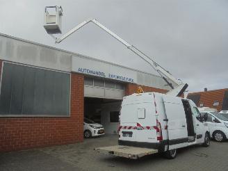 krockskadad bil bedrijf Renault Master 140 DCI Versalift hoogwerker 10,5 / 12,5 meter 2020/9
