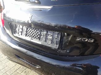 Peugeot 208 1.2i Intuitive, Leer, Navi-MMS, Cruise & Climate picture 26