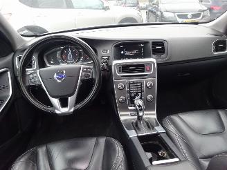 Volvo V-60 D6 AWD Plug in Hybrid 158kw, Leer, Navi, Climate& Cruise picture 16