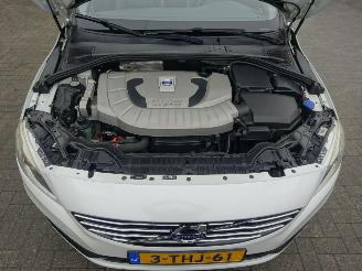 Volvo V-60 D6 AWD Plug in Hybrid 158kw, Leer, Navi, Climate& Cruise picture 22