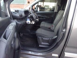 Toyota Proace CITY 96kw Automaat, 2x schuifdeur, Climate & Cruise, Navi picture 17