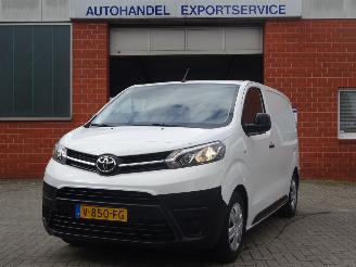 krockskadad bil bedrijf Toyota Proace Compact 1.6 D-4D Cool Comfort, Airco, Cruise, Trekhaak, Schuifdeur 2017/3