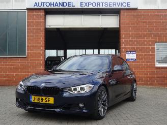 skadebil auto BMW 3-serie 328i Sport 180kw Automaat, Climate & Cruise, Navi 2012/5