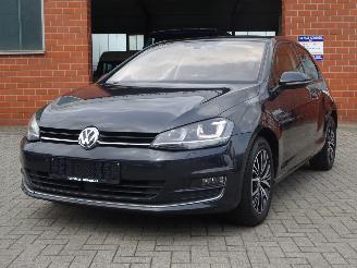 Volkswagen Golf Comfortine Allstar 81kw DSG Automaat, Adaptive cruise, Climate control picture 2