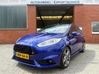 krockskadad bil auto Ford Fiesta 1.6 EcoBoost ST1 134KW , Recaro kuipstoelen, Airco, Cruisecontrol 2014/9