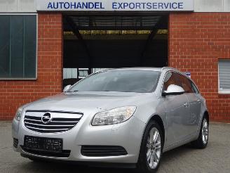 Schadeauto Opel Insignia Sports Tourer 1.8i 103kw, Airco, Cruise, Trekhaak 2012/2